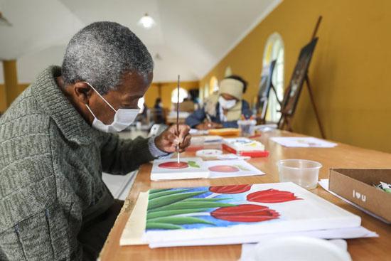 Albergue municipal seguro para adultos mayores (2)