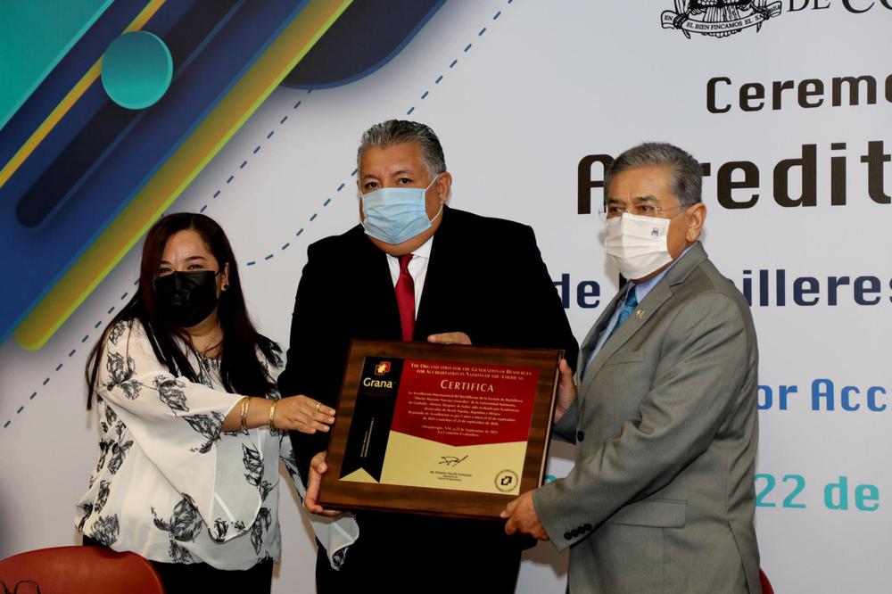 Acreditacion Mariano Narvaez 8