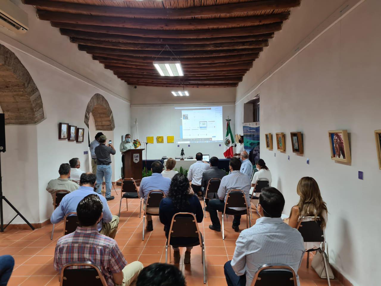 Presenta el CICBEC de la UAdeC de Cuatro Cieìnegas Plan de Trabajo y Proyectos de Investigacioìn 5
