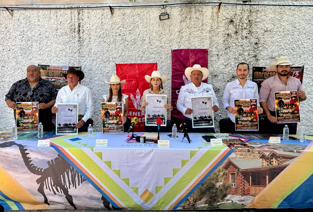 003 CELEBRA GENERAL CEPEDA MES P ATRIO CON EVENTOS TURÍSTICOS