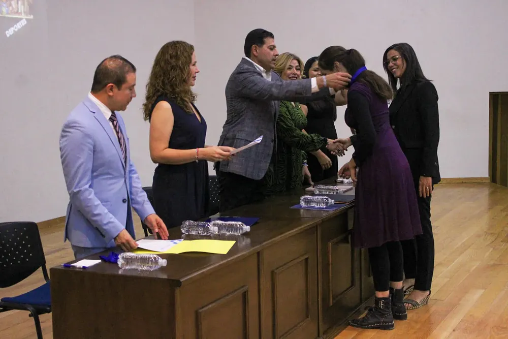 Medallas y Reconocimentos UL _6