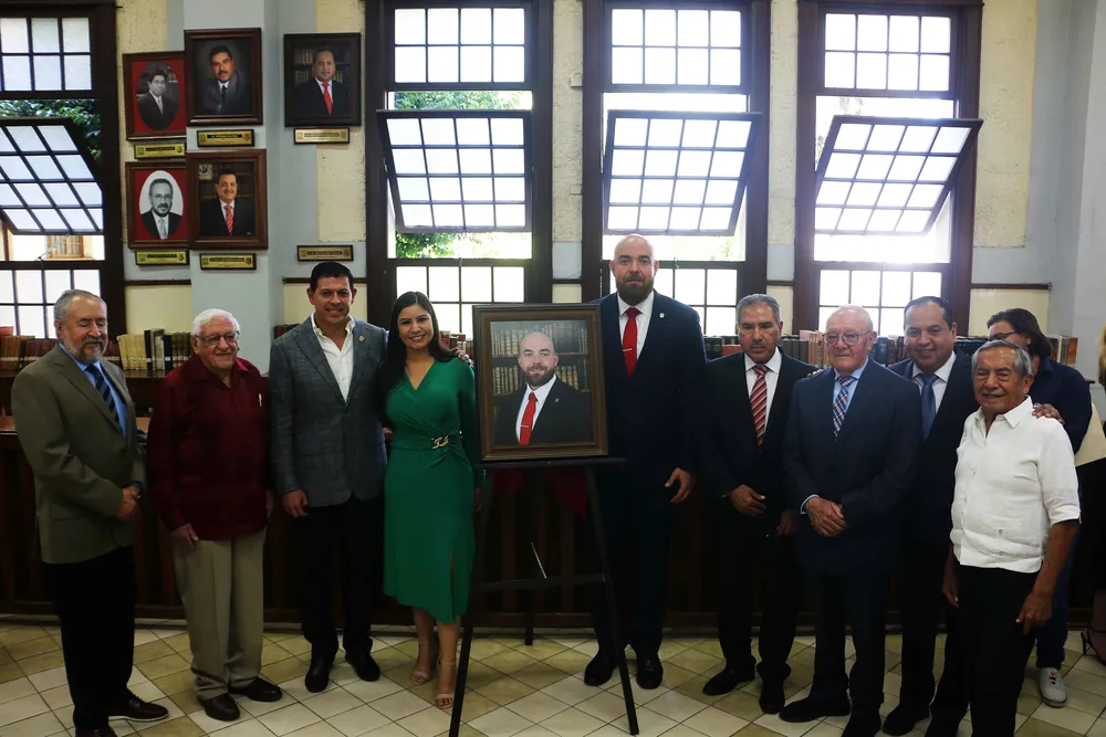 Develacion Placa Biblioteca y Foto Exdirector Ateneo _15