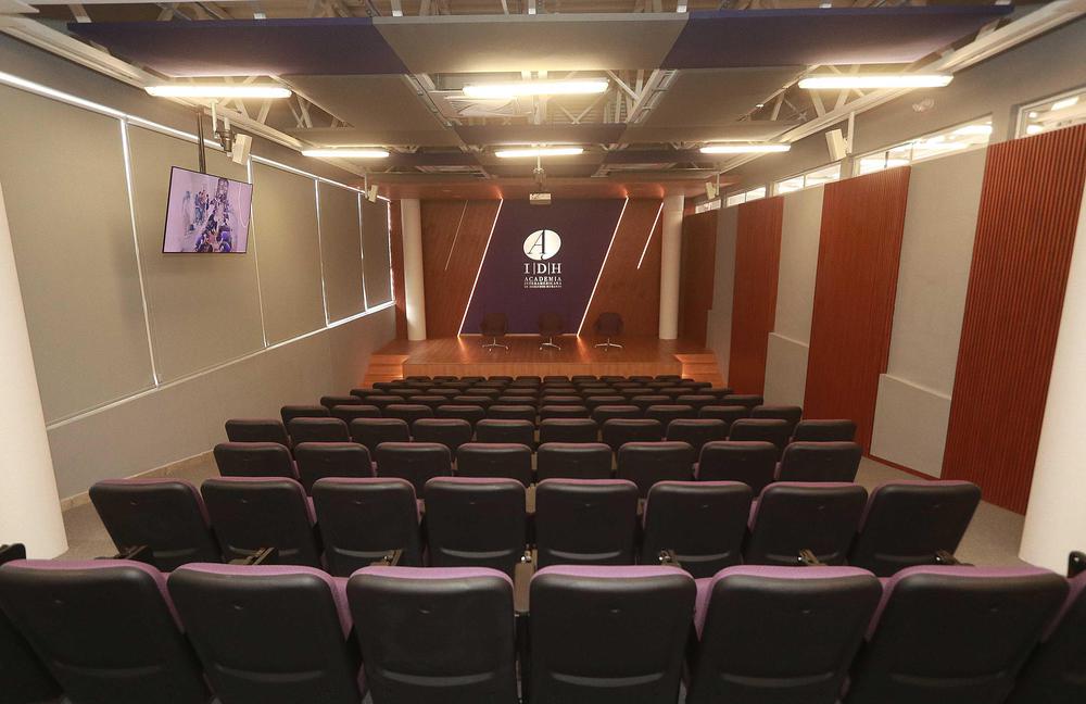 Inaguración de el Edificio de la AIDH 14