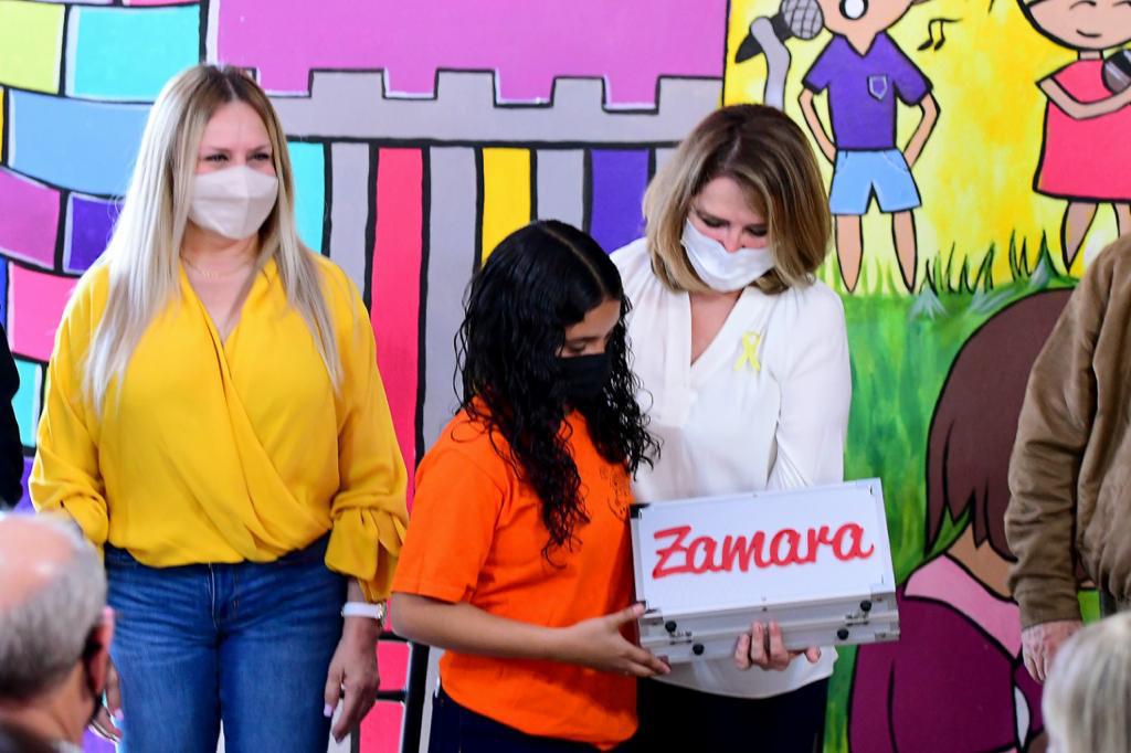008 NO ESTA?N SOLOS, AQUI? ESTAMOS CON  USTEDES- MARS A NIÑOS CON CÁNCER