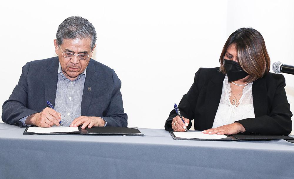 Firma de convenio Sindicato 3