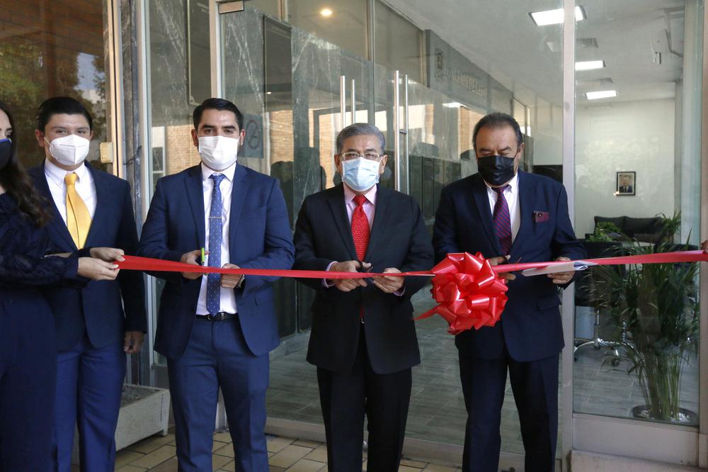 inauguracion y develacion de placaas en Facultad de jurisprudencia 1