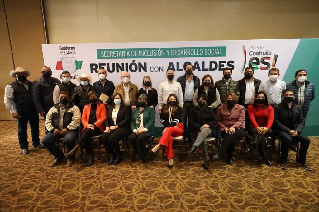 003 INICIA MANOLO REUNIONES CON ALCALDES PARA EMPATAR PROYECTOS SOCIALES