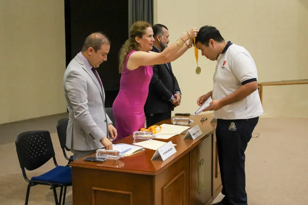 3-Prepas Incorporadas de UL