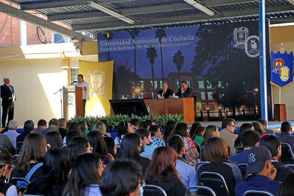 Presenta Directora de la Escuela de Bachilleres Dr. Mariano Nar vaez Segundo Informe de Activida des del Periodo 2022-2023 _3