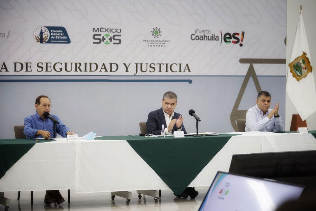 002 BUSCARA? MARS ENCUENTRO CON AUTORIDADES DE ESTADOS UNIDOS