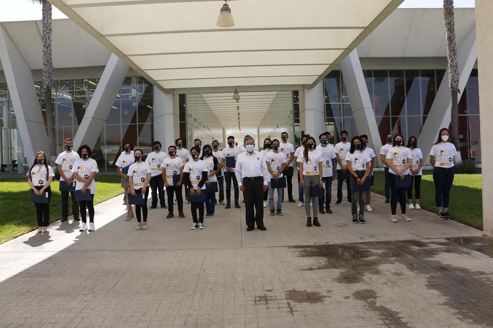 Ceremonia de Integracion a la UAdeC Al umnos de Nuevo Ingreso 2020-2021 6