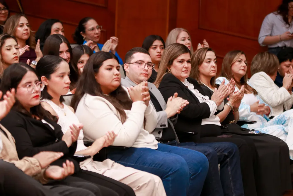 Congreso Internacional Retos y Perspe ctivas de la Justicia en México-7