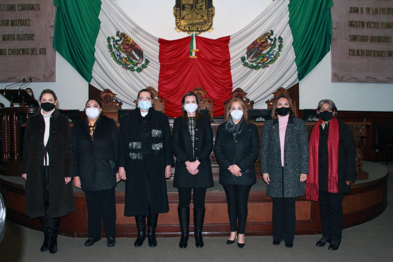 MESA DIRECTIVA 3