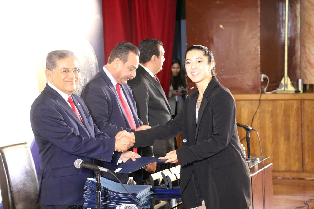 Entrega de Reconocimientos al M érito Universitario 2022 _4