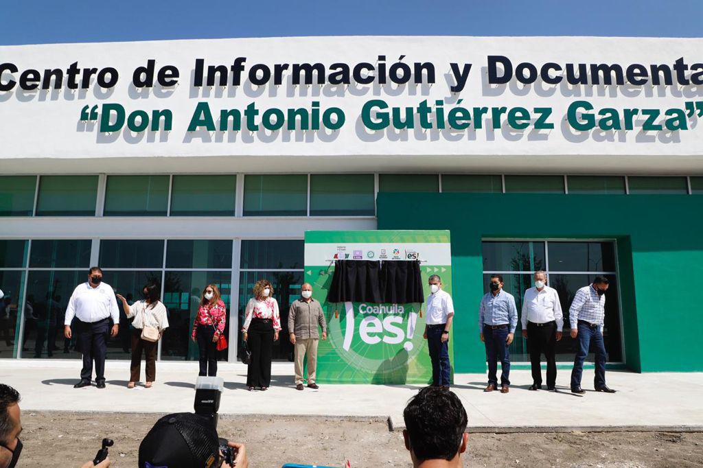 009 MARS ENTREGA Y PONE EN MARCHA OBRAS CON INVERSIÓN DE 106 MDP
