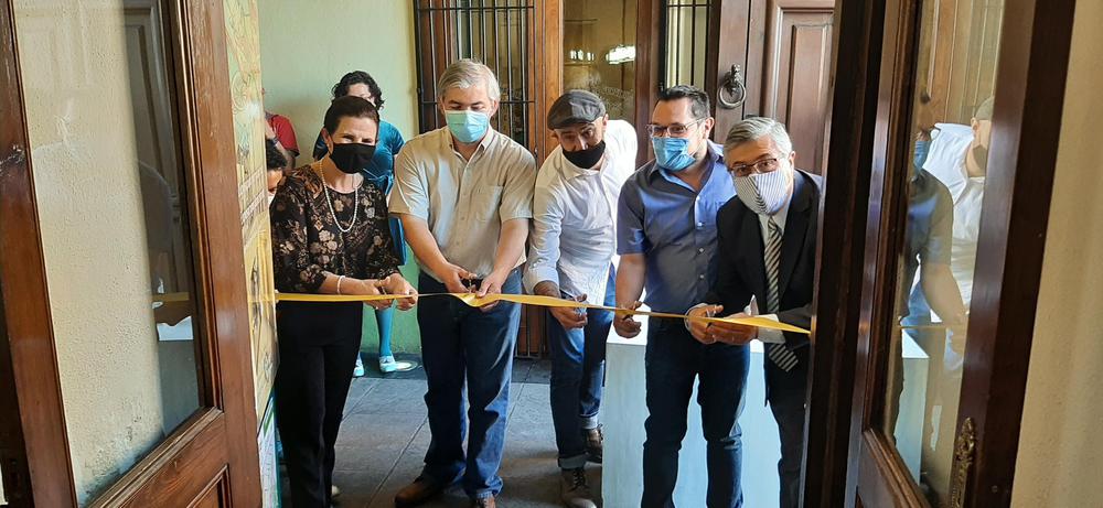 Exposicion Plastica Cambio de Estac ión Carlos Farías Adal Montes 3