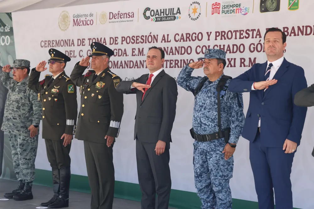 004 SEGUIREMOS TRABAJANDO CON MUCHA FUER ZA CON EL EJÉRCITO MEXICANO- MANOLO