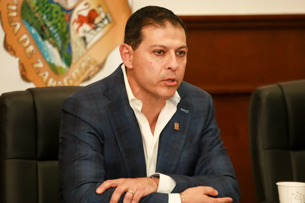 Entrega de Informe a la No Violencia-2