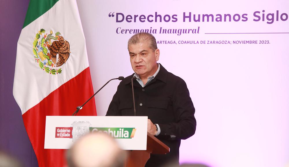 Inaguración de el Edificio de la AIDH 12