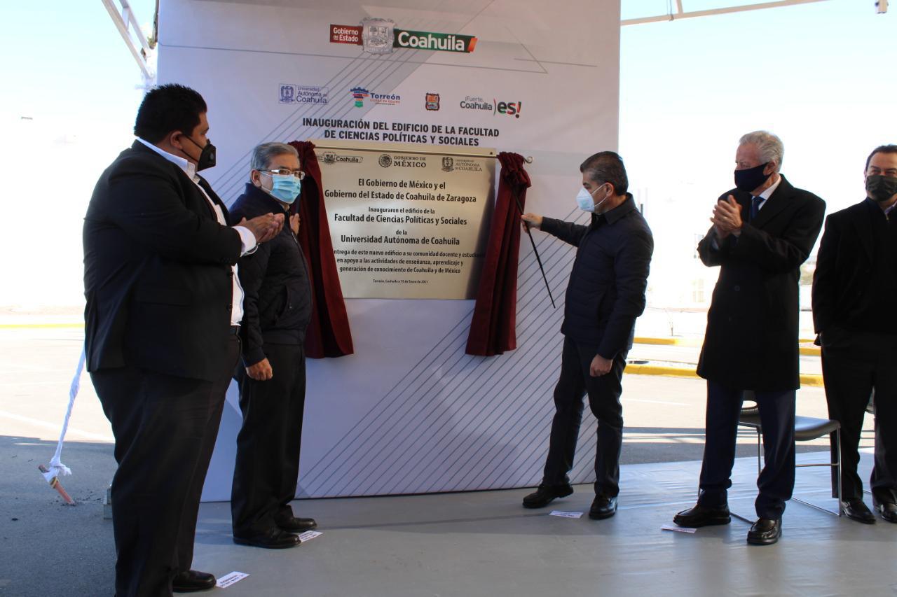 Inauguracion de Edificio de la Facultad de Ciencias Políticas y Sociales 2