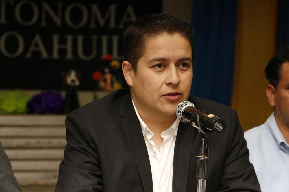 Rueda de prensa convencio de FCEYH con la SEP 2