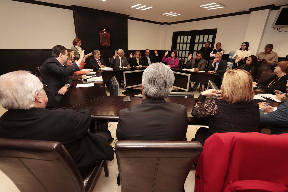 Comparece Rector Ante el Congreso del Estado 4