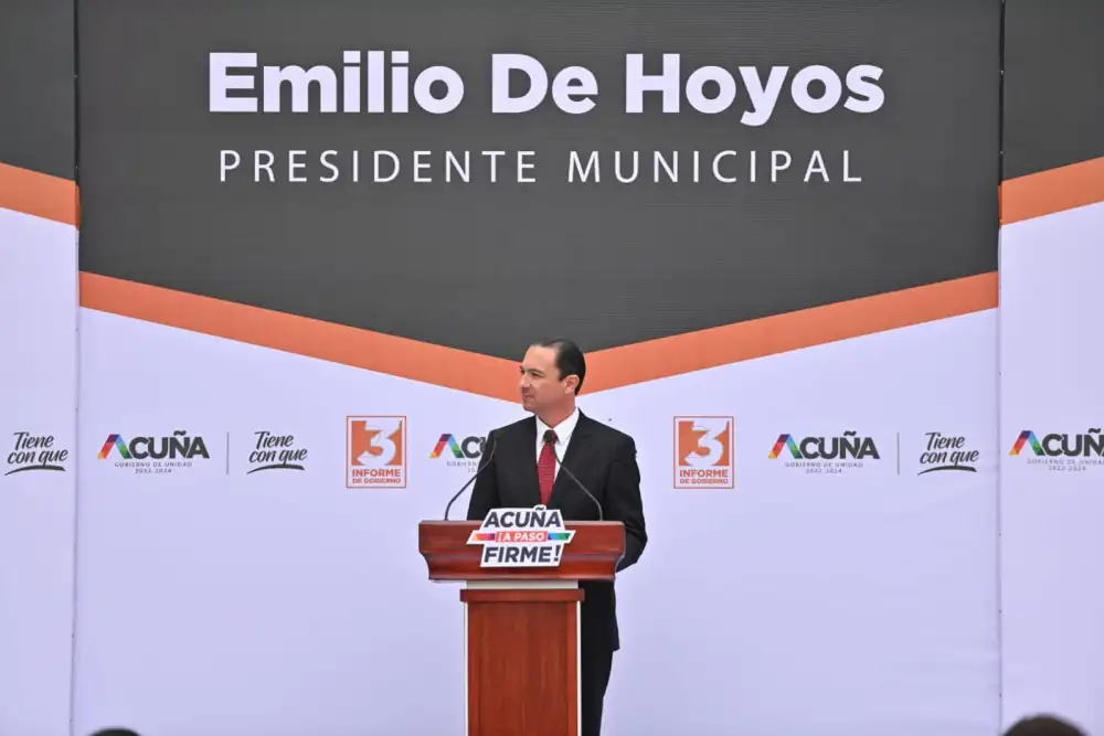 EMILIO DE HOYOS