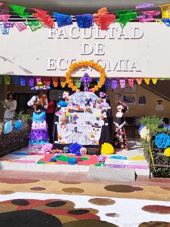 Altar de Muertos Economia 1