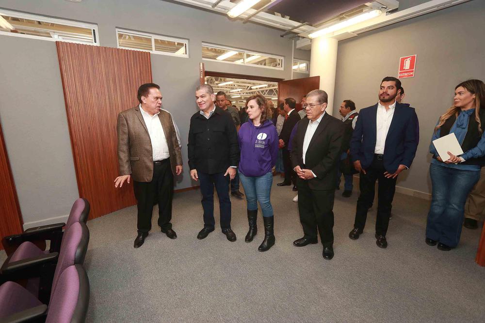 Inaguración de el Edificio de la AIDH 13