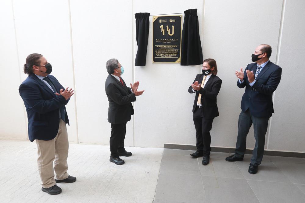 Aniversario 100 EAP 11
