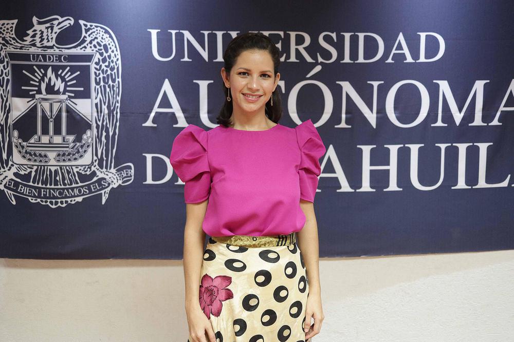 Dra. Adriana Carolina Flores Gallegos