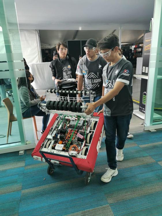 Destaca Equipo de Robotica de la PVC en la First Robotics Competition 2023 2
