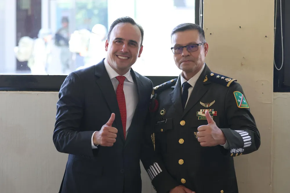 005 SEGUIREMOS TRABAJANDO CON MUCHA FUER ZA CON EL EJÉRCITO MEXICANO- MANOLO