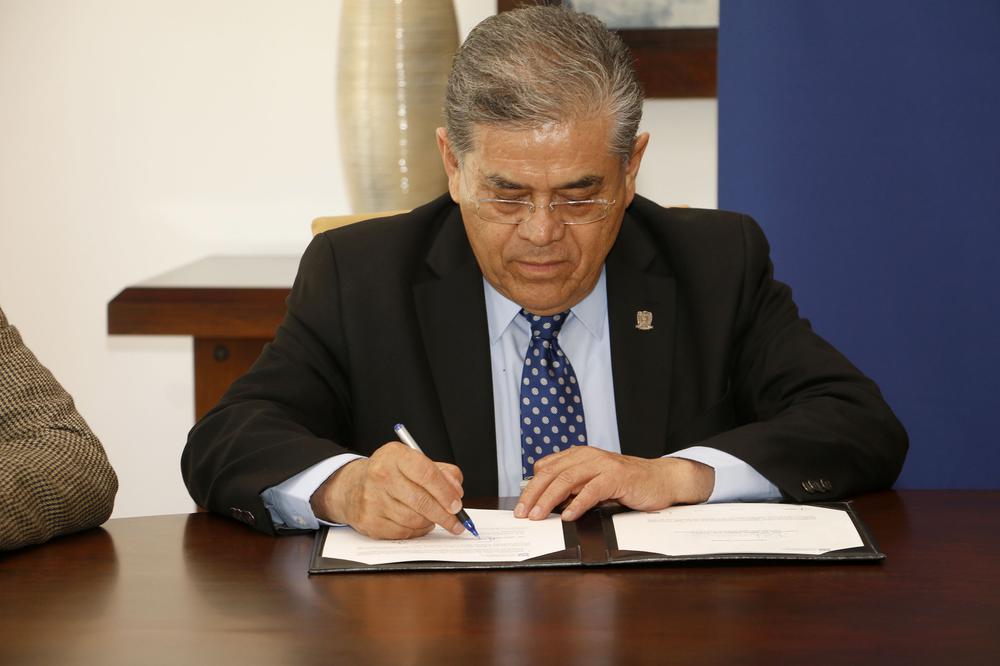 Firma de Convenio UAdeC - GIS 4