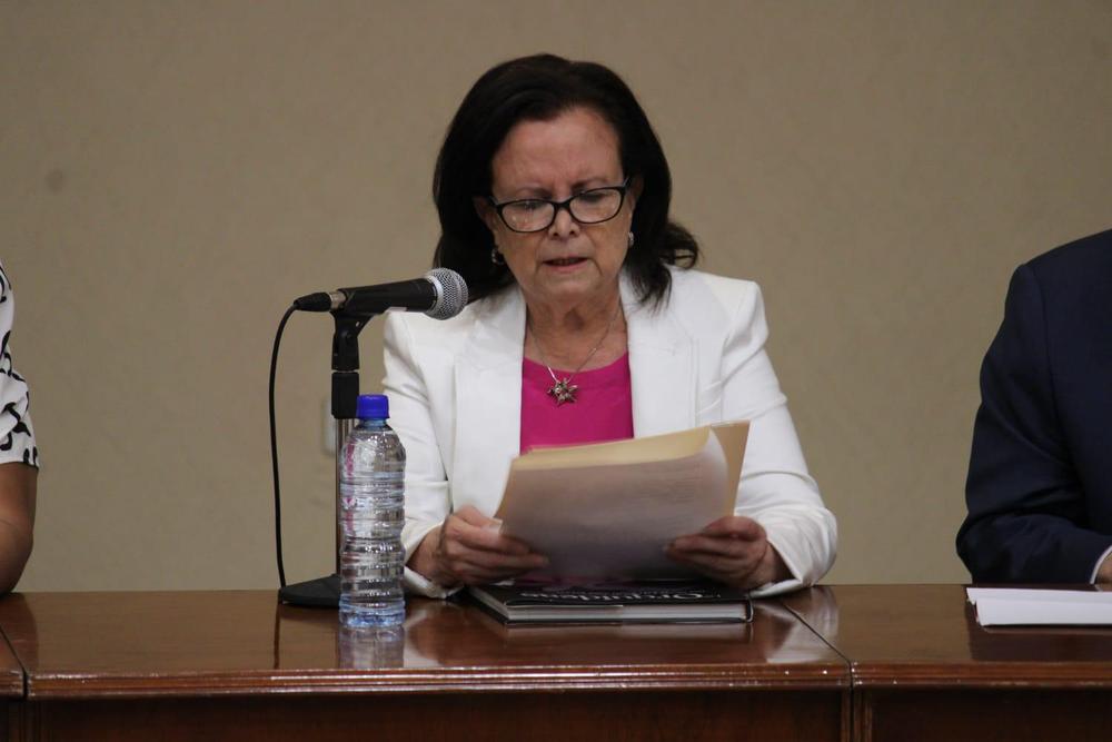 Presentan el Libro Las Orquídeas 5