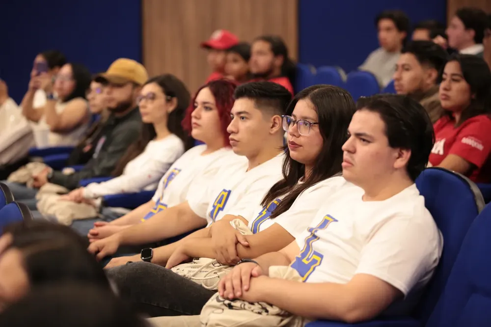 001 JÓVENES COAHUILENSES PROPONEN SOLUCIONES ANTE EL CAMBIO CLIMÁTICO EN EL CLIMATHON SALTILLO 2025