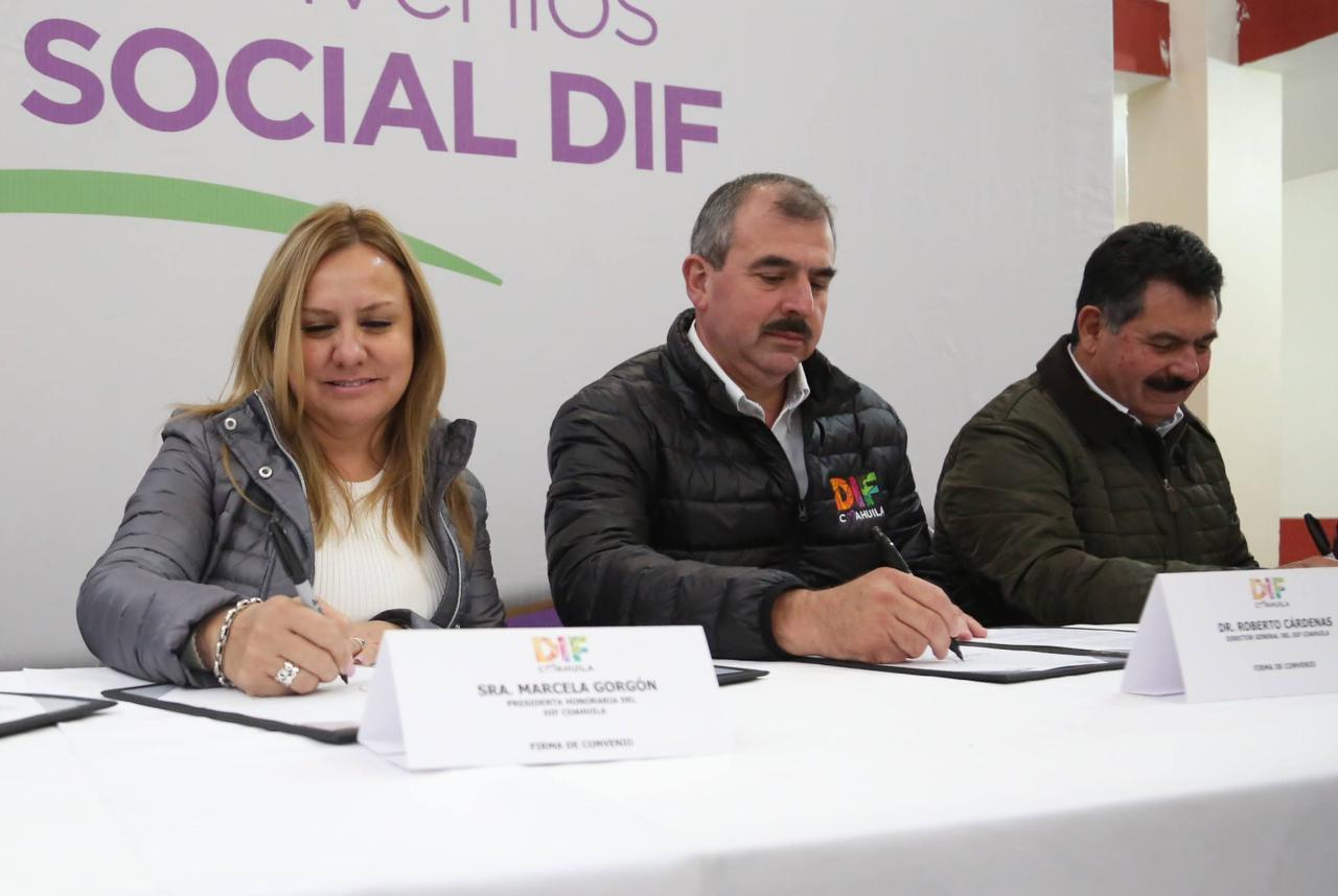 002 DIF COAHUILA SUMA A LOS JO?VENES PARA APOYAR NOBLES CAUSAS- MARCELA GORGÓN