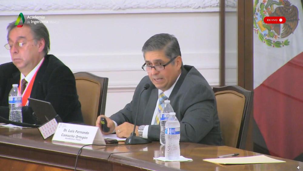 Dr. Luis Fernando Camacho 4