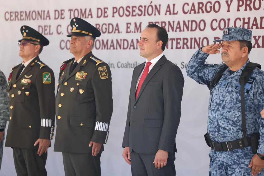 003 SEGUIREMOS TRABAJANDO CON MUCHA FUER ZA CON EL EJÉRCITO MEXICANO- MANOLO