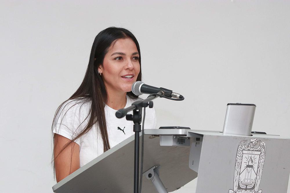 Clínica Deportiva 3