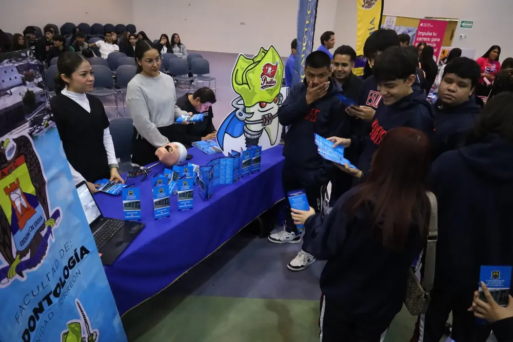 4-Expo Profesiones UL