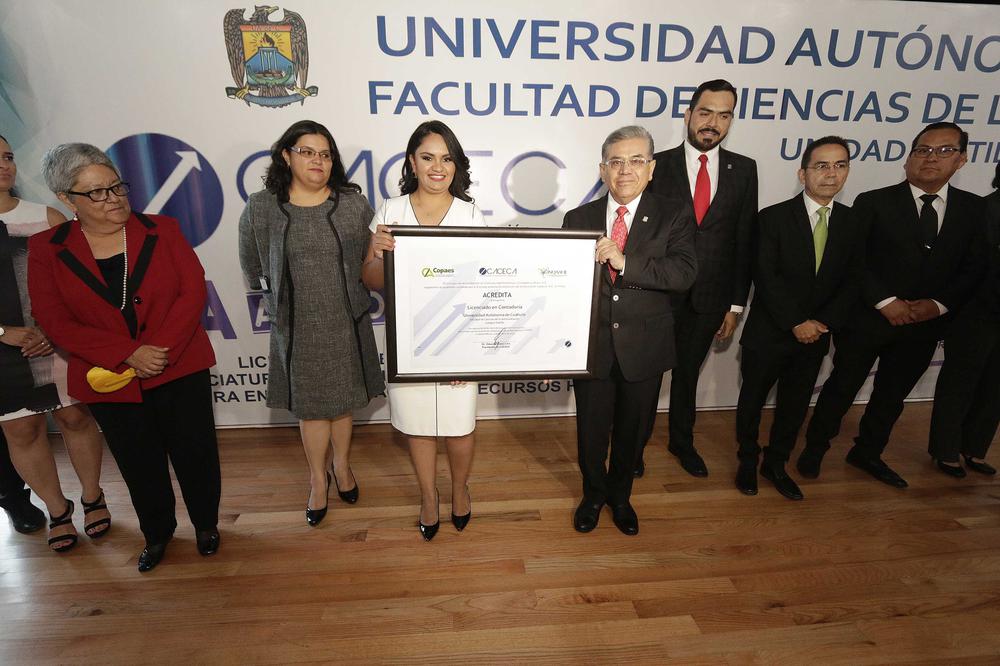 1er Informe M.A Yazmin Directora de FCA Saltillo 6
