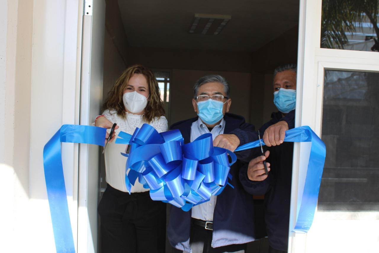 Inaugura Rector Aula de Posgrado en la Escuela d e Licenciatura en Enfermería Unidad Torreón 3