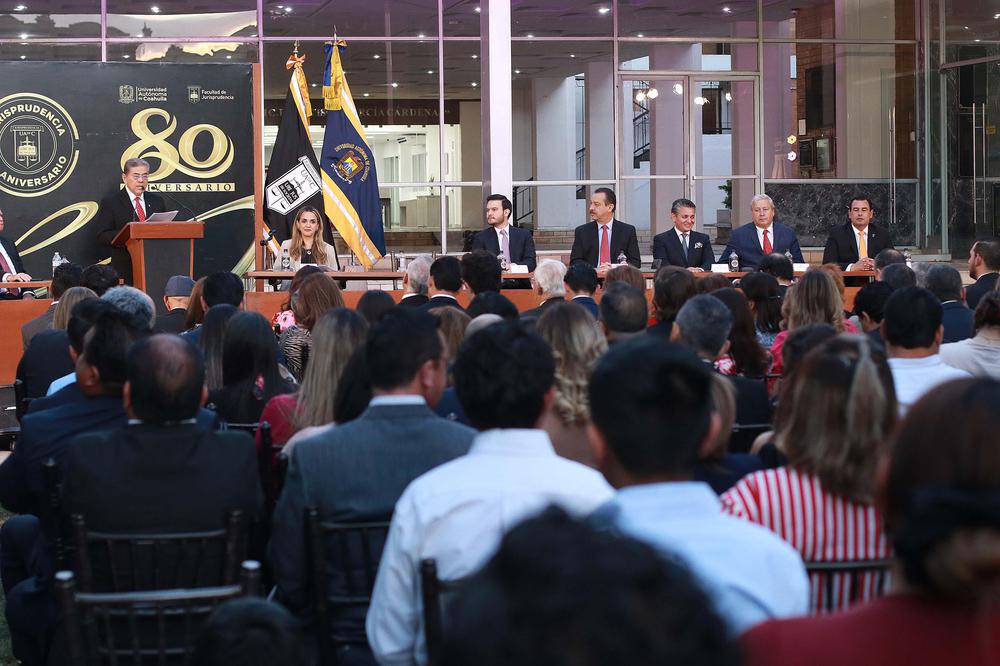 80 Aniversario Facultad de Jurisprudencia 12