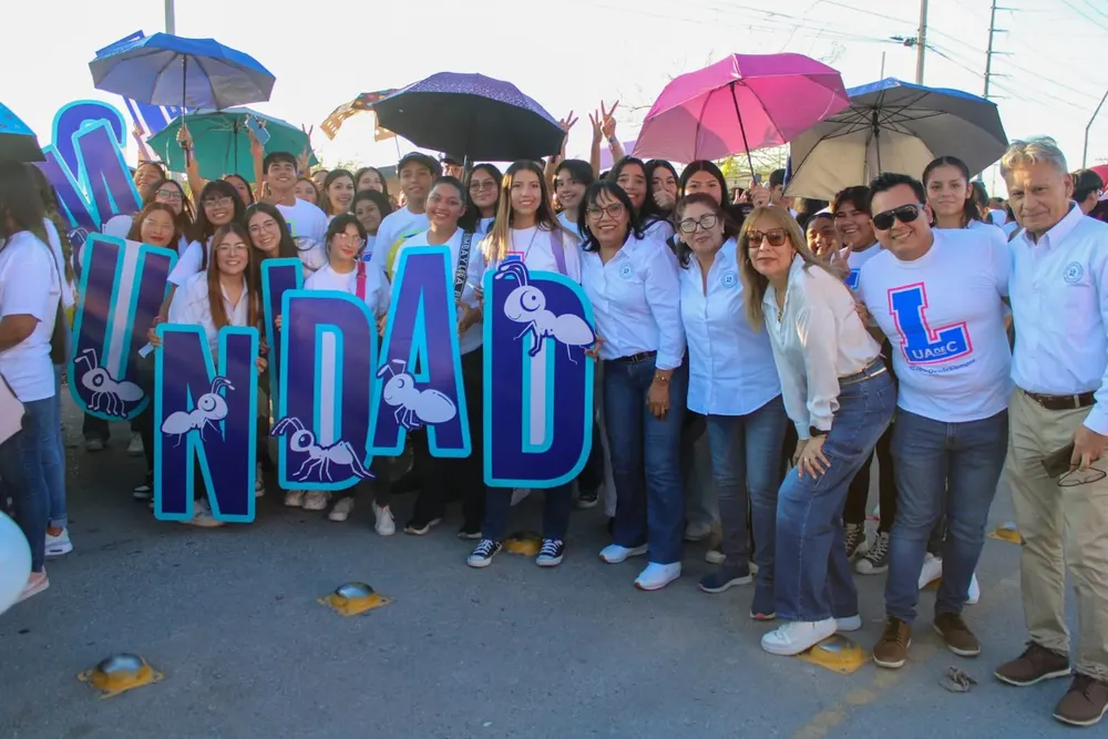 Desfile de Bienvenida 19