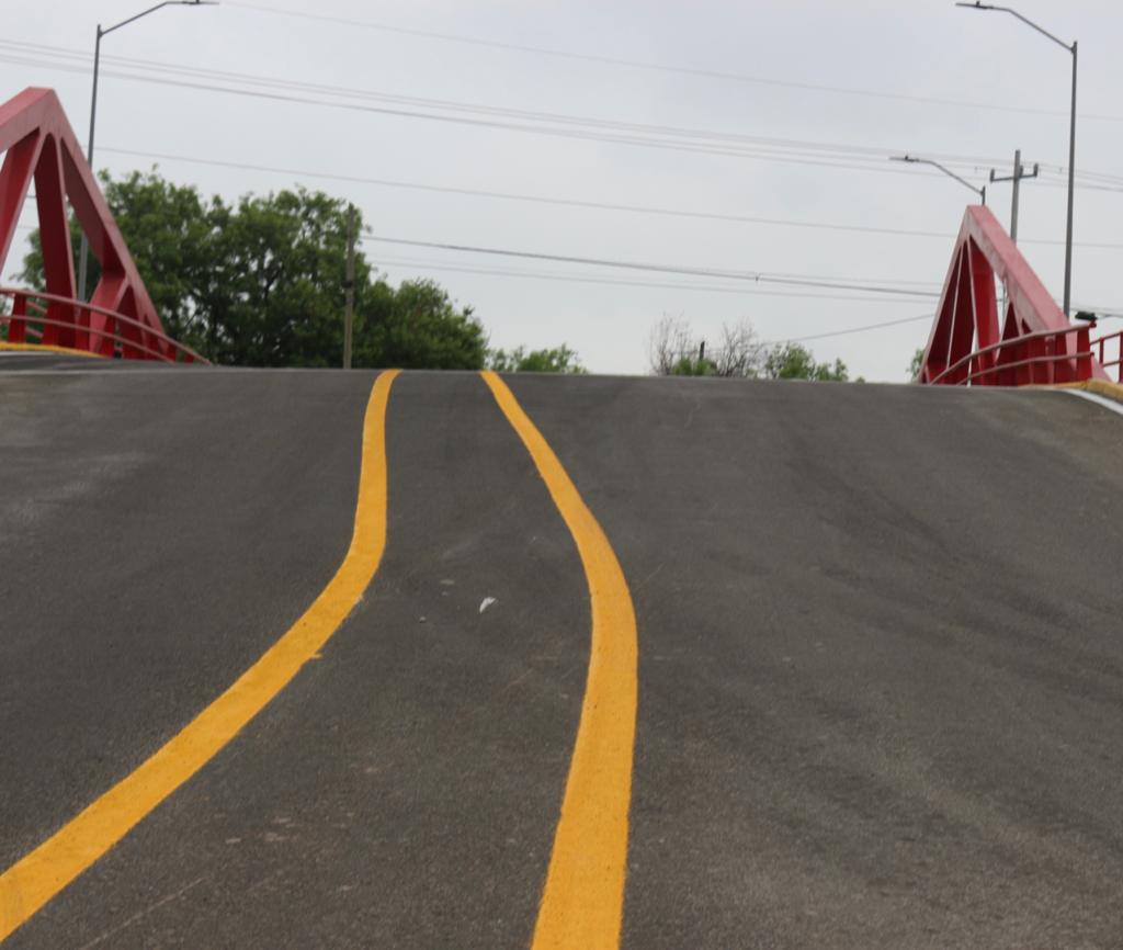 004 SUPERVISA MARS OBRAS DE MODERN IZACIÓN VIAL EN PIEDRAS NEGRAS
