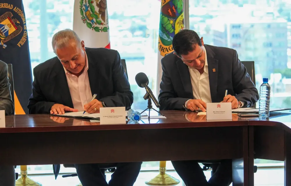 Firma de Convenio UAdeC y Ayuntamiento de Torreón 7