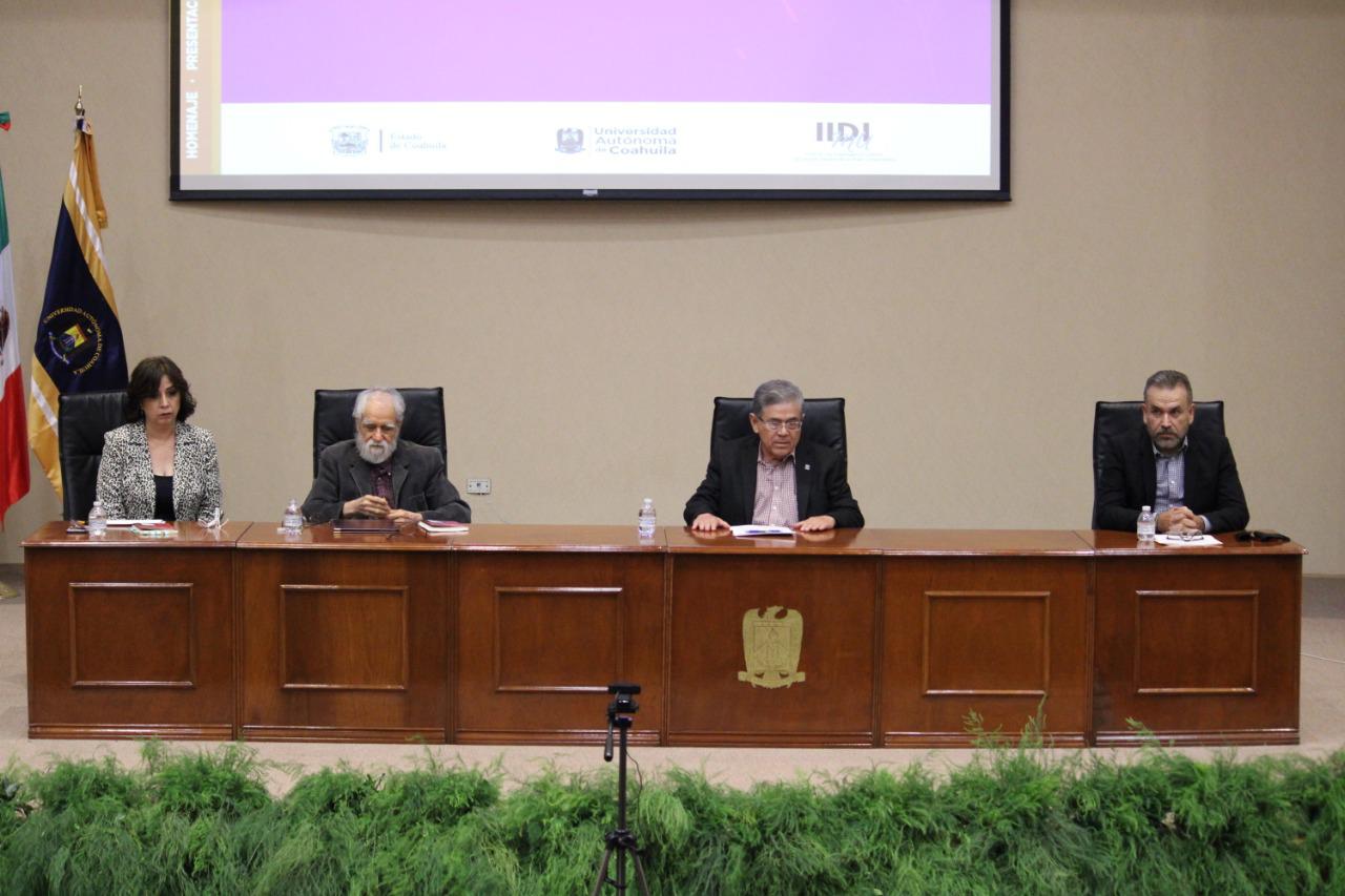 Rinde UAdeC Homenaje al Maestro y Escritor Saúl Rosales Carrillo Presentan su libro Dichos de Sor Juana 1