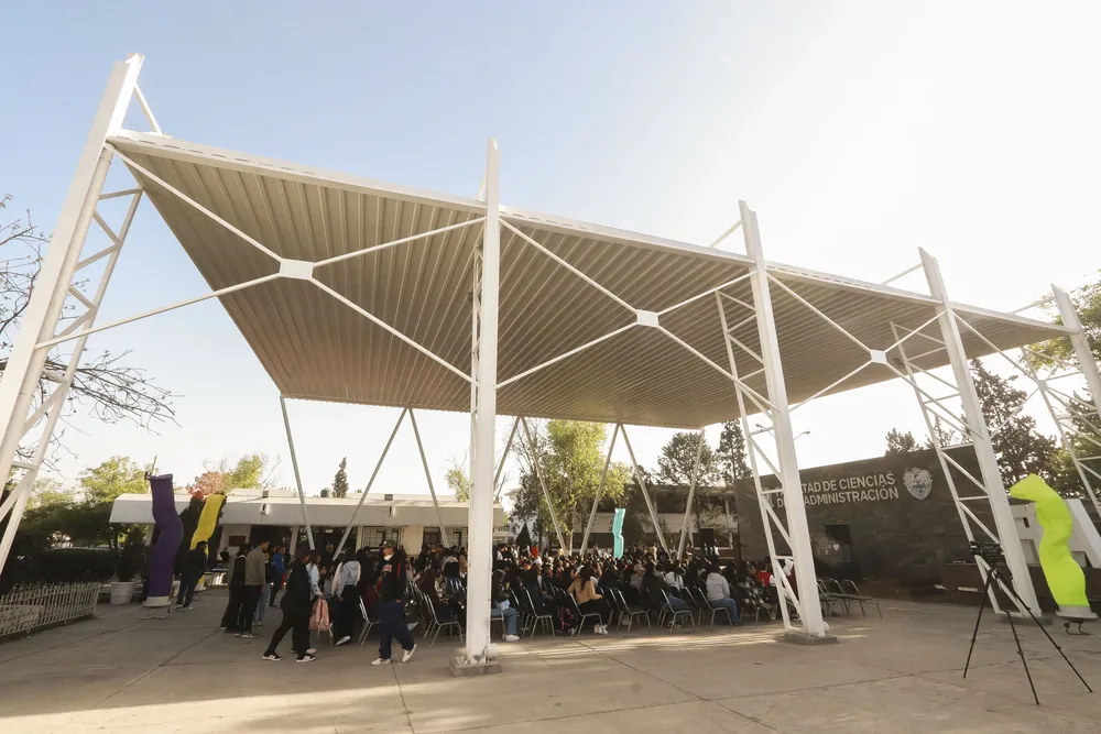 Inauguracion de la Cubierta Bioclimática FCA US-11