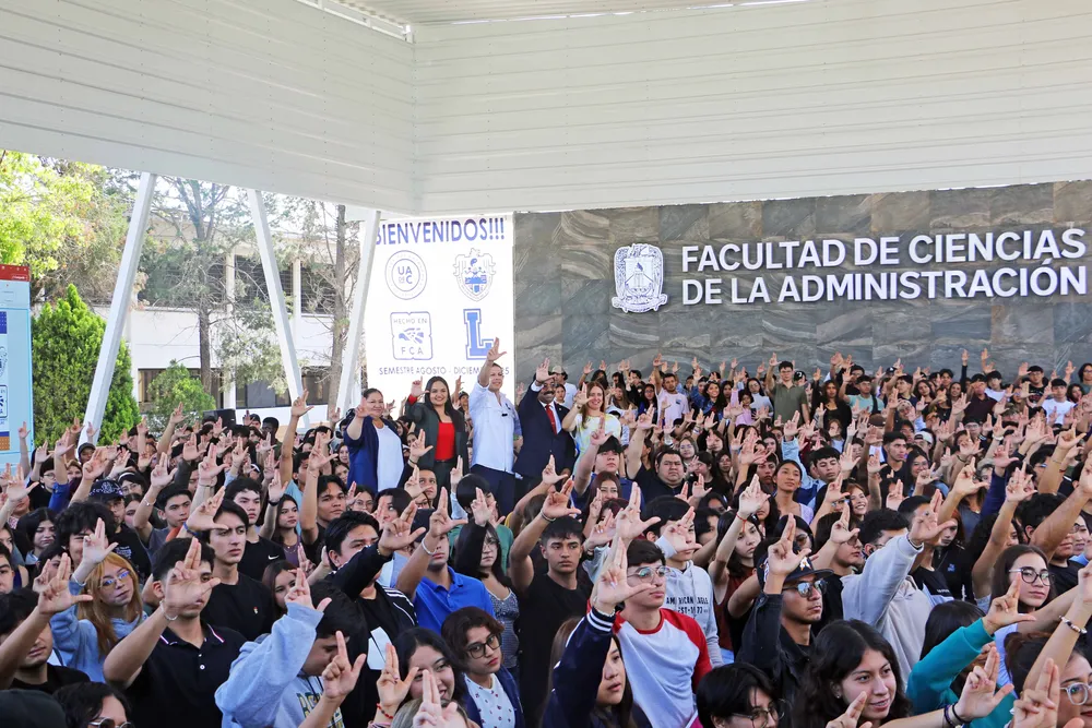 Visita Rector FCA e ILE _5